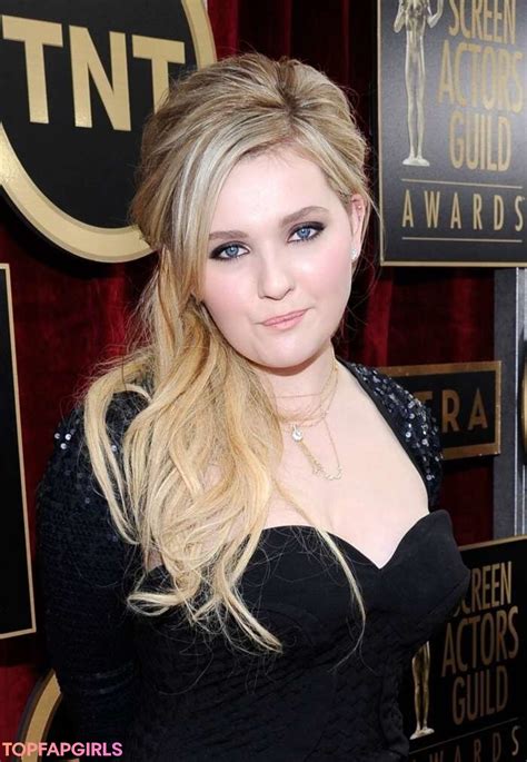 abigail breslin naked|Abigail Breslin Nude & Topless LEAKED Pics And Porn Video